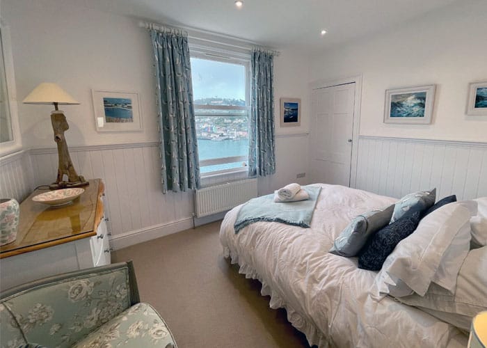 Kittiwake - double bedroom sea view